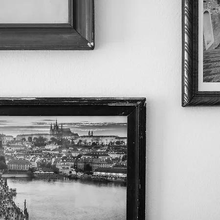 Apartment Stylish 3bdr On Wenceslas Square *